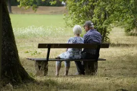 Reforma penzí má v roce 2060 ušetřit na dvě stě miliard, uvádí rozpočtová rada Reforma penzí má v roce 2060 ušetřit na dvě stě miliard, uvádí rozpočtová rada