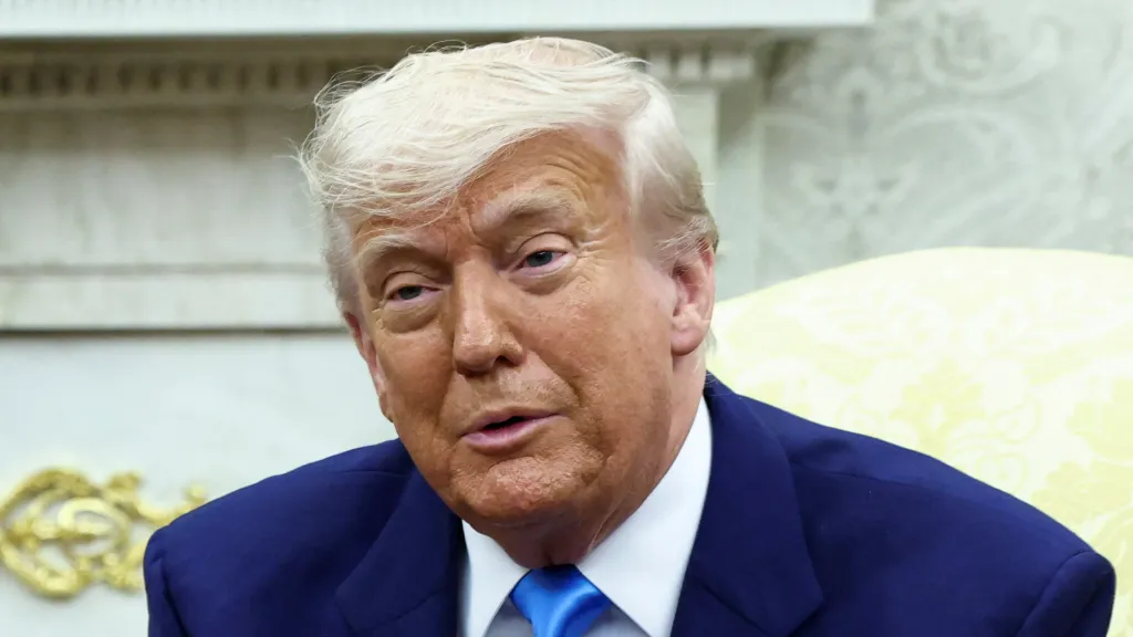 Trump označil škrty v USAID za zničující. Chce peníze od jiných zemí Trump označil škrty v USAID za zničující. Chce peníze od jiných zemí