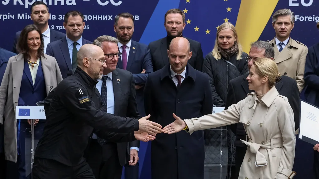 Ukrajina a ministři EU podpořili vznik tribunálu k ruským zločinům Ukrajina a ministři EU podpořili vznik tribunálu k ruským zločinům