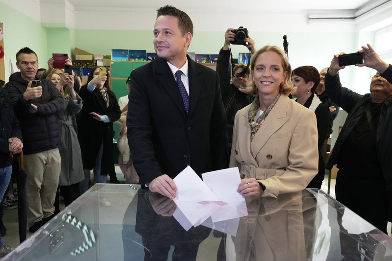 V prvním kole polských voleb vyhrál Trzaskowski V prvním kole polských voleb vyhrál Trzaskowski