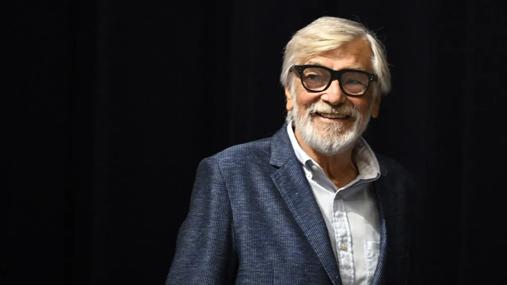Zemřel Jiří Bartoška, herecká hvězda i prezident filmového festivalu Zemřel Jiří Bartoška, herecká hvězda i prezident filmového festivalu